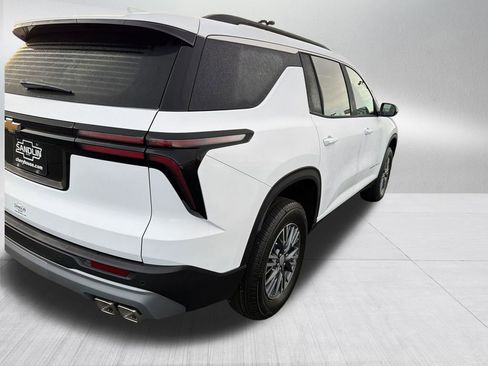 New 2026 Chevrolet Traverse LT image 7