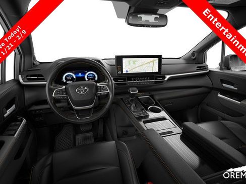New 2026 Toyota Sienna XLE Woodland Edition image 5