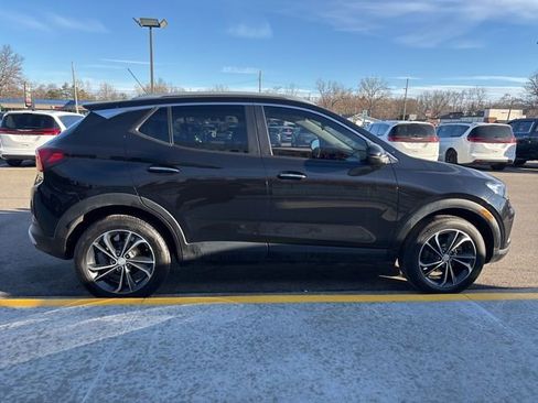 Used 2021 Buick Encore GX Select image 5