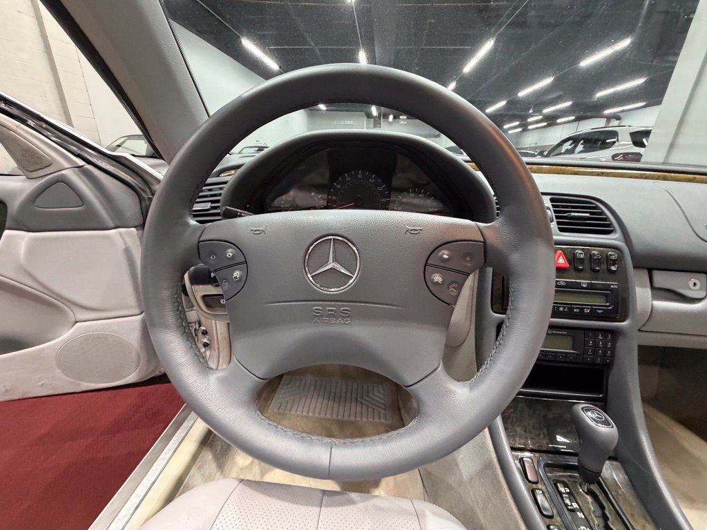 Used 2000 Mercedes-Benz CLK 430 Cabriolet image 37