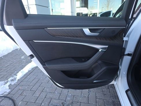 Used 2023 Audi A6 Premium Plus w/ Premium Plus Package image 18