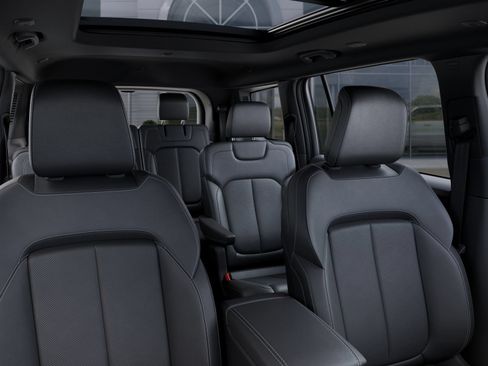 New 2026 Jeep Grand Cherokee L Limited AWD/4WD image 35