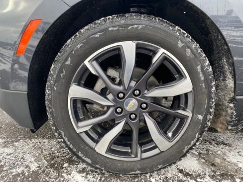 Used 2022 Chevrolet Equinox Premier image 25