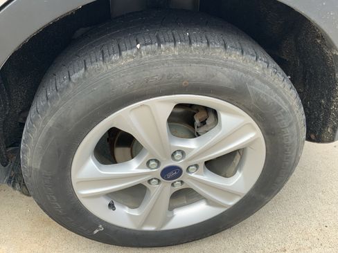 Used 2016 Ford Escape SE AWD/4WD image 7