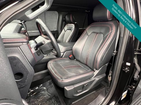 Used 2024 Ford Expedition Max Limited AWD/4WD image 4