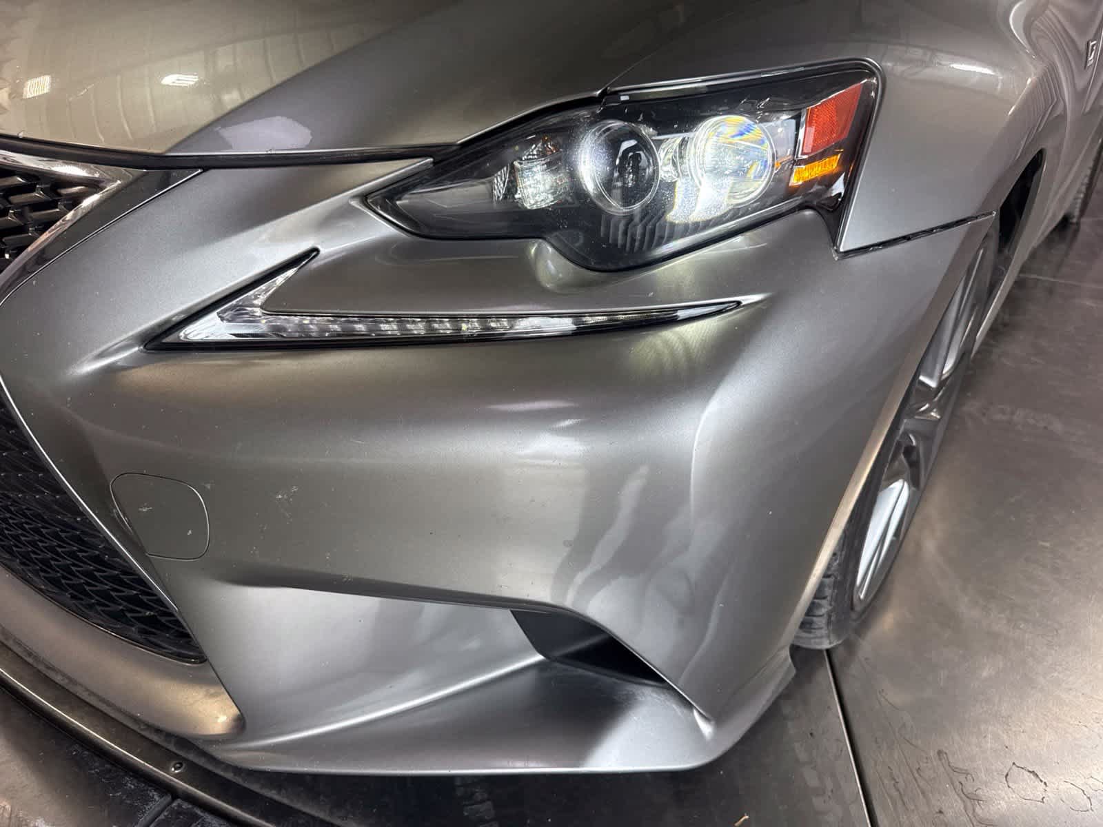 Used 2015 Lexus IS 250 w/ F-Sport Package RWD image 9