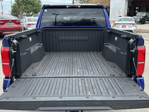 Certified 2025 Toyota Tacoma SR5 image 6