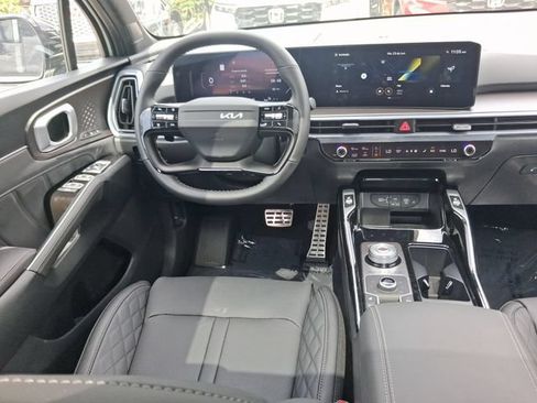 Used 2026 Kia Sorento SX Prestige AWD/4WD image 8