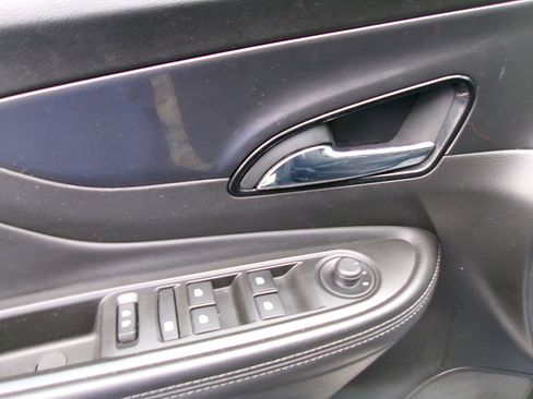 Used 2020 Buick Encore Sport Touring w/ Safety Package image 13