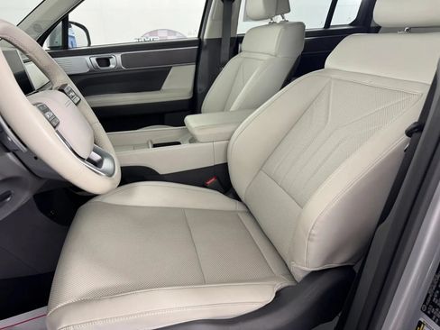Used 2025 Hyundai Santa Fe SEL AWD/4WD image 33