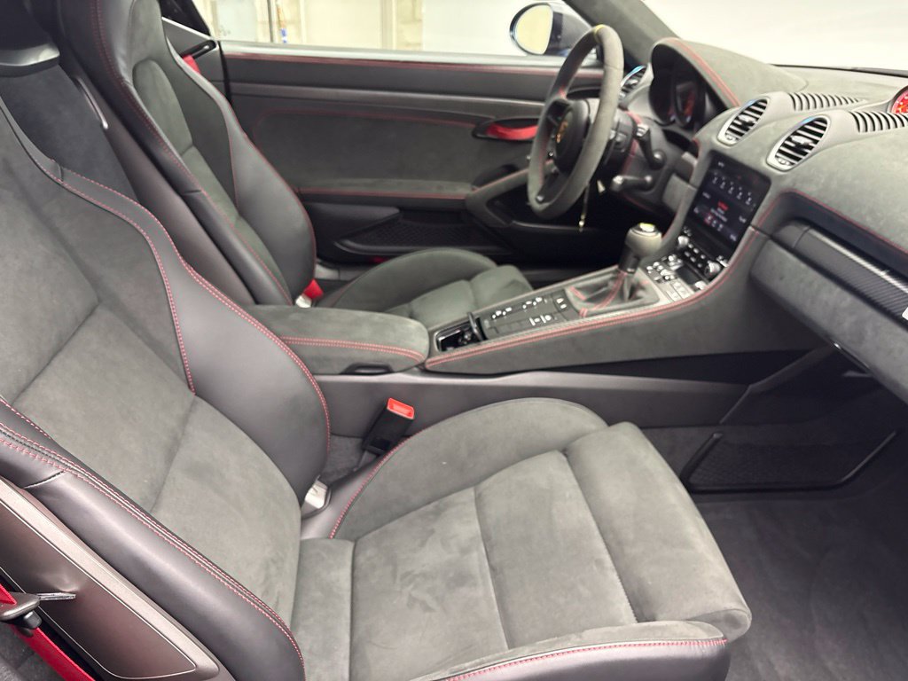 Certified 2025 Porsche 718 Boxster Spyder RS RWD image 20