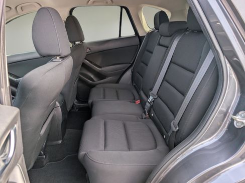 Used 2016 MAZDA CX-5 Touring image 11