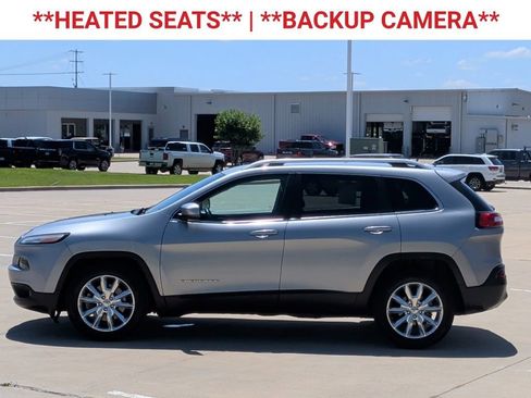 Used 2015 Jeep Cherokee Limited FWD image 3