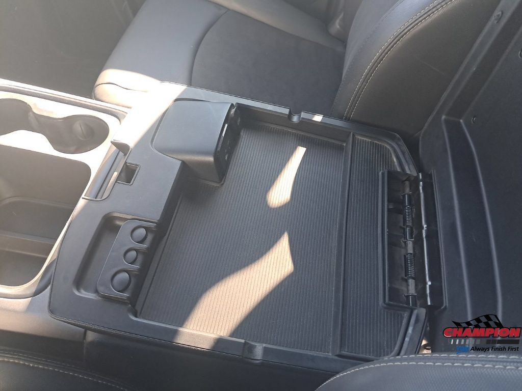 Used 2017 RAM 1500 Rebel w/ Luxury Group AWD/4WD image 27