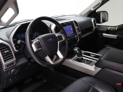 Used 2019 Ford F150 Lariat w/ Equipment Group 501A Mid image 17