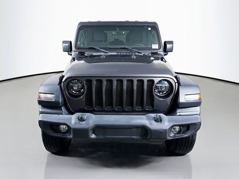 Used 2022 Jeep Wrangler Unlimited Sport image 2