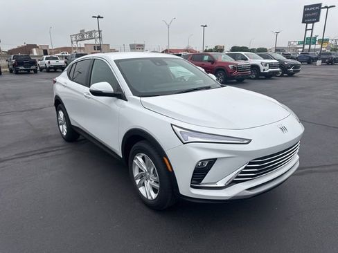 New 2026 Buick Envista Preferred image 1