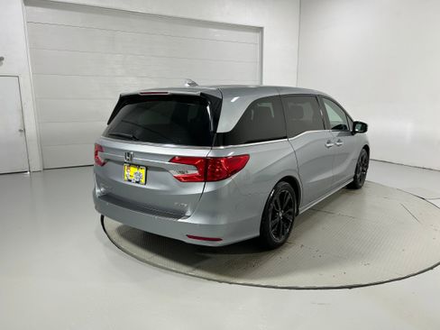 Used 2019 Honda Odyssey Elite image 40