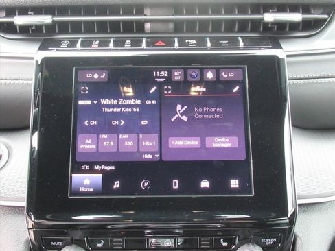 Used 2025 Jeep Grand Cherokee L Laredo w/ Luxury Tech Group I image 22