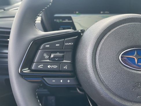 Used 2025 Subaru Forester Premium w/ Protection Package (1PH) image 13