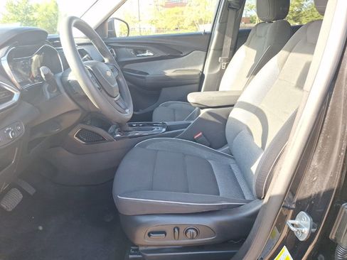 Certified 2023 Chevrolet TrailBlazer LT w/ Convenience Package image 18