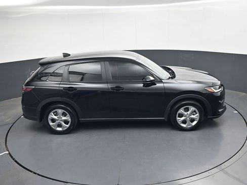 Used 2025 Honda HR-V LX image 24