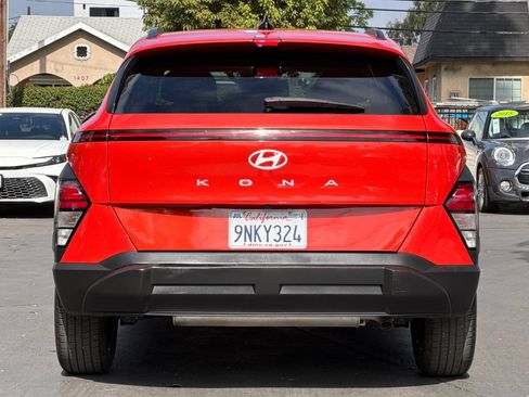 Used 2024 Hyundai Kona SEL FWD image 5