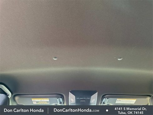 Used 2022 Toyota RAV4 SE image 13