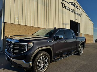 Used 2022 GMC Sierra 1500 SLT w/ SLT Convenience Package