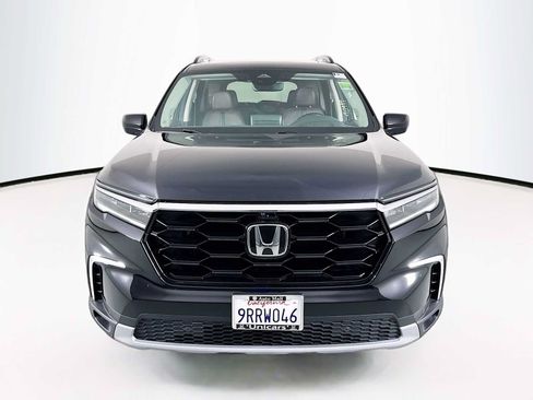 Certified 2025 Honda Pilot Elite image 1