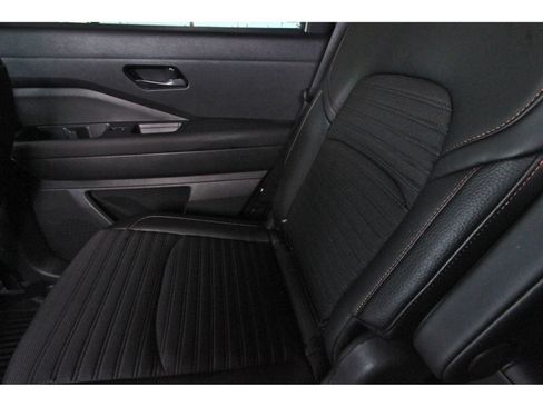 Certified 2025 Nissan Pathfinder Rock Creek AWD/4WD image 15