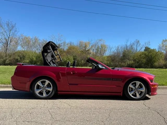 Used 2007 Ford Mustang GT Premium RWD image 22