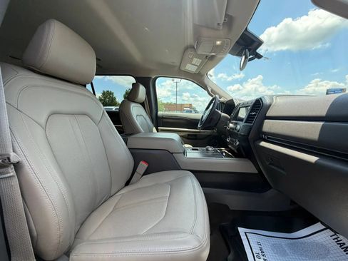 Used 2021 Ford Expedition Limited w/ Cargo Package RWD image 26