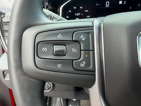 Used 2024 GMC Sierra 1500 Elevation image 28