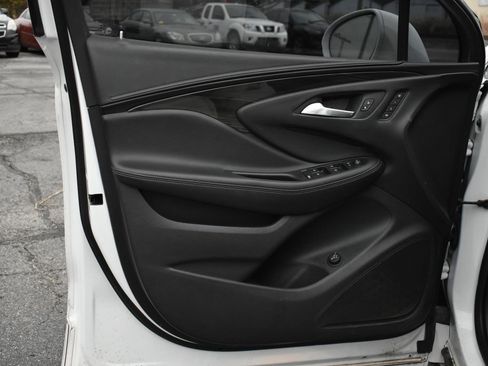 Used 2020 Buick Envision Essence w/ LPO, Active Package image 12