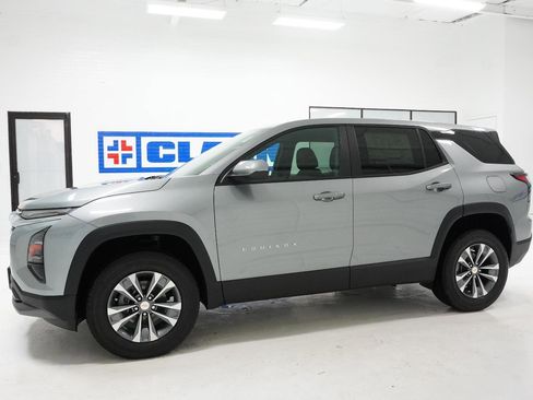 New 2026 Chevrolet Equinox LT image 10