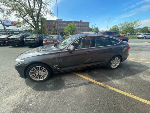 Used 2015 BMW 328i Gran Turismo xDrive image 7