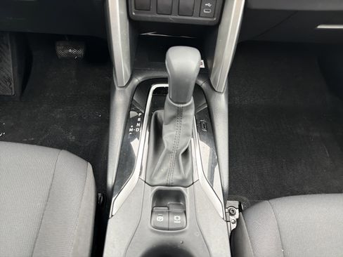 Used 2023 Toyota Corolla Cross LE image 20