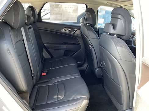 New 2026 Kia Sportage SX FWD image 22