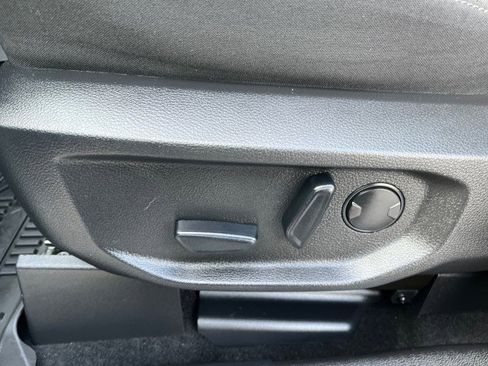 Used 2024 Ford Ranger XLT w/ Technology Package image 13