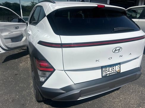 Used 2026 Hyundai Kona SEL Premium AWD/4WD image 21