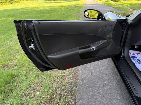 Used 2007 Chevrolet Corvette Z06 RWD image 34