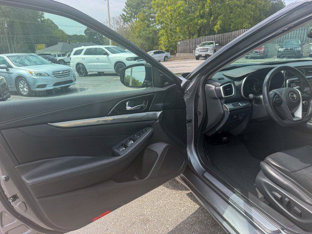 Used 2019 Nissan Maxima 3.5 SL w/ Floor Mat Group FWD image 14