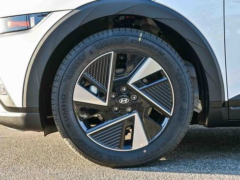 New 2026 Hyundai Ioniq 5 SEL image 11