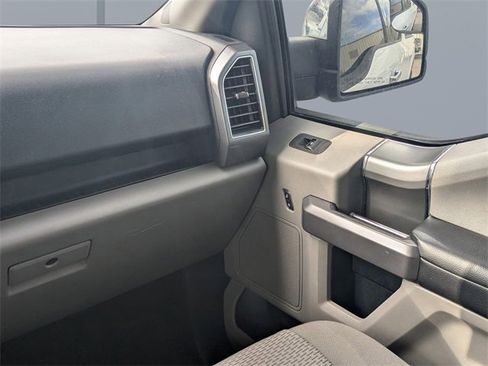 Used 2020 Ford F150 XLT w/ Equipment Group 302A Luxury image 19