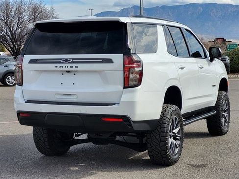 Used 2023 Chevrolet Tahoe Z71 w/ Luxury Package image 3