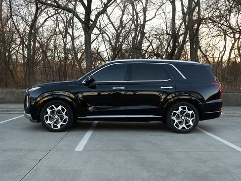 Used 2021 Hyundai Palisade Calligraphy image 6