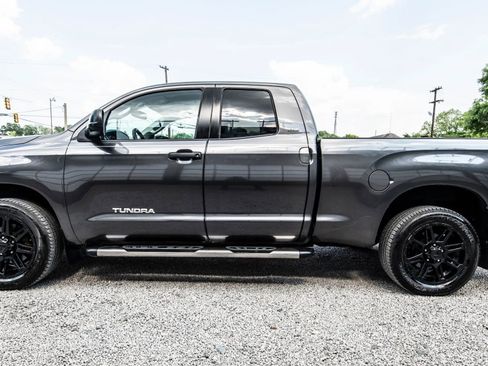 Used 2013 Toyota Tundra 2WD Double Cab w/ SR5 Pkg image 30