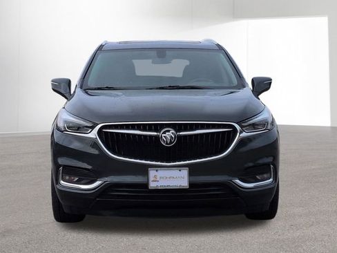 Used 2020 Buick Enclave Essence w/ Sound and Sites Package image 2