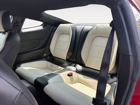 Used 2020 Ford Mustang Premium RWD image 13